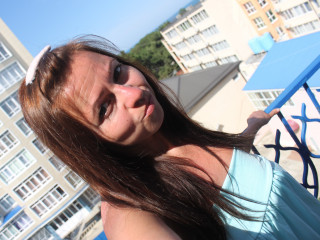 ChristyNutty - Ich möchte hier nur lachen und meine Online-Zeit mit Gentlemen genießen!